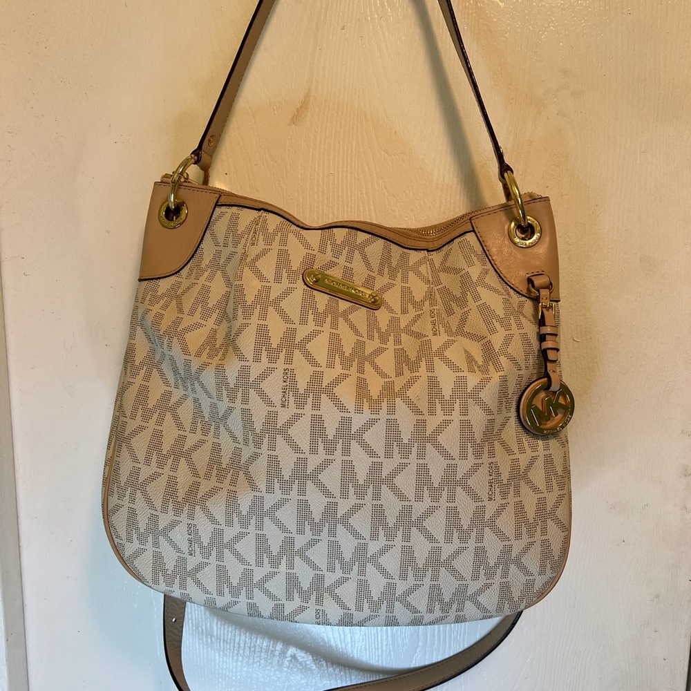 Michael Kors crossbody messenger bag